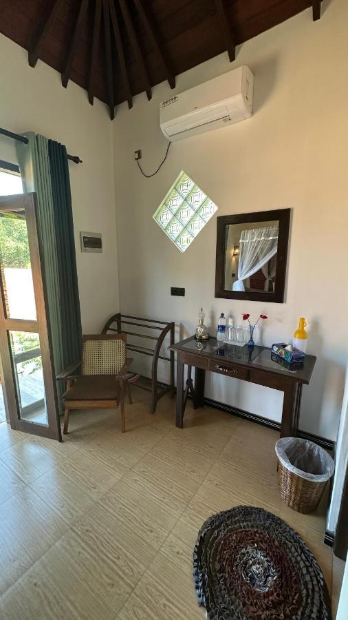 Dosemo Cabana Induruwa Buitenkant foto