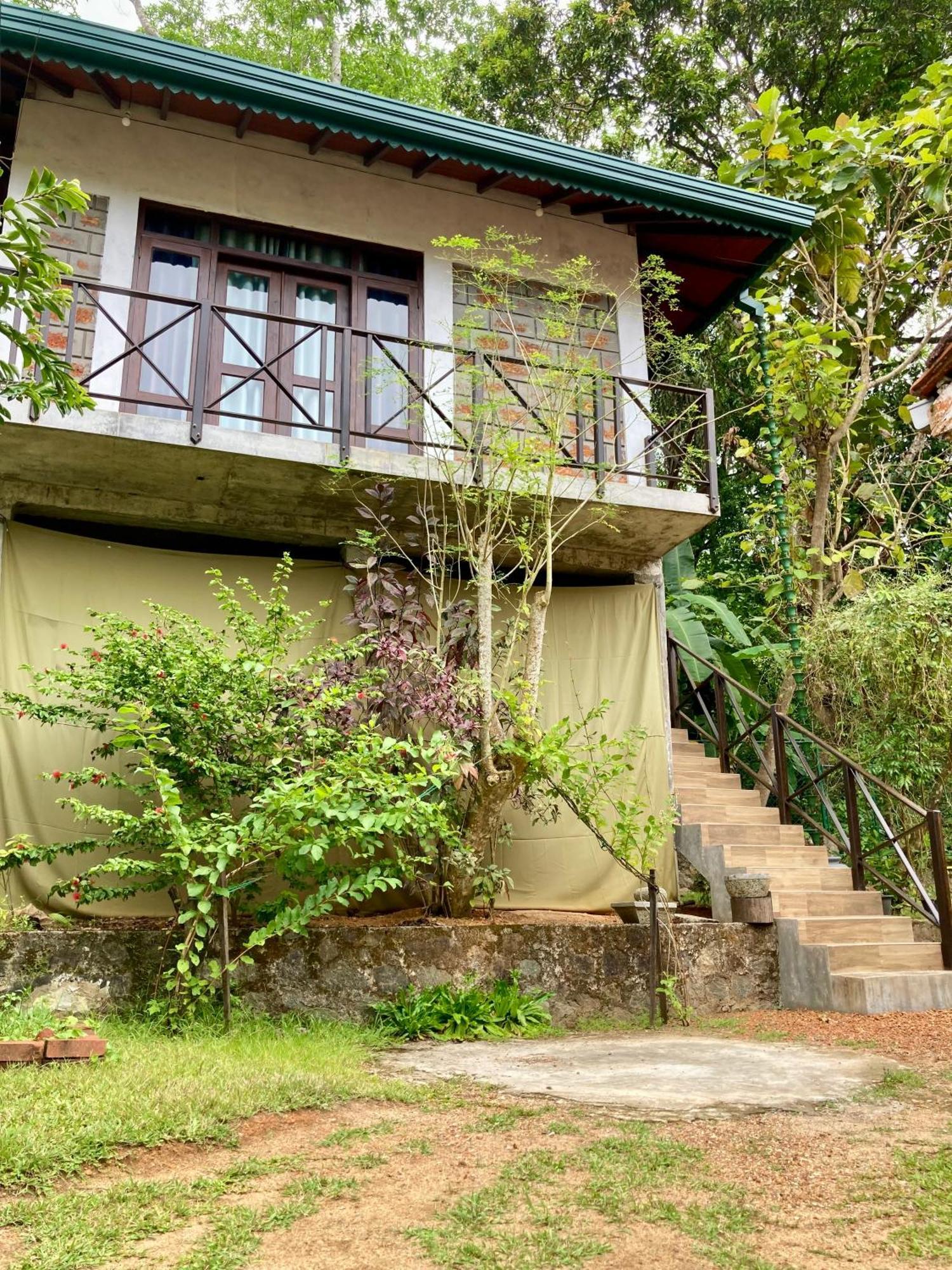 Dosemo Cabana Induruwa Buitenkant foto