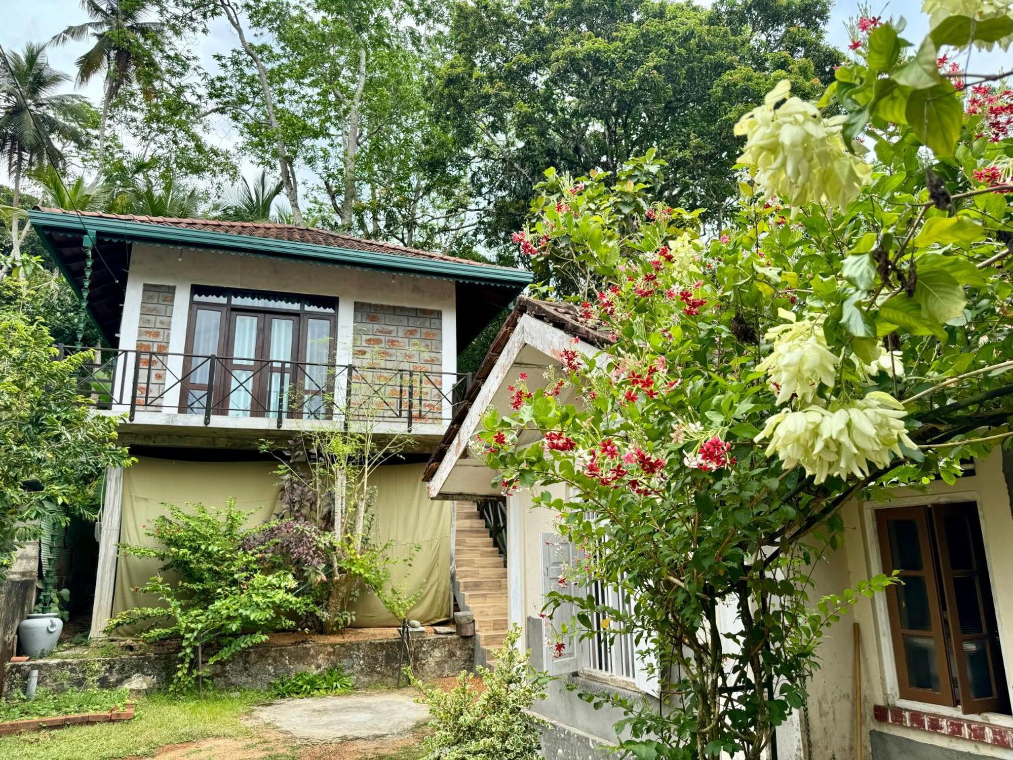Dosemo Cabana Induruwa Buitenkant foto