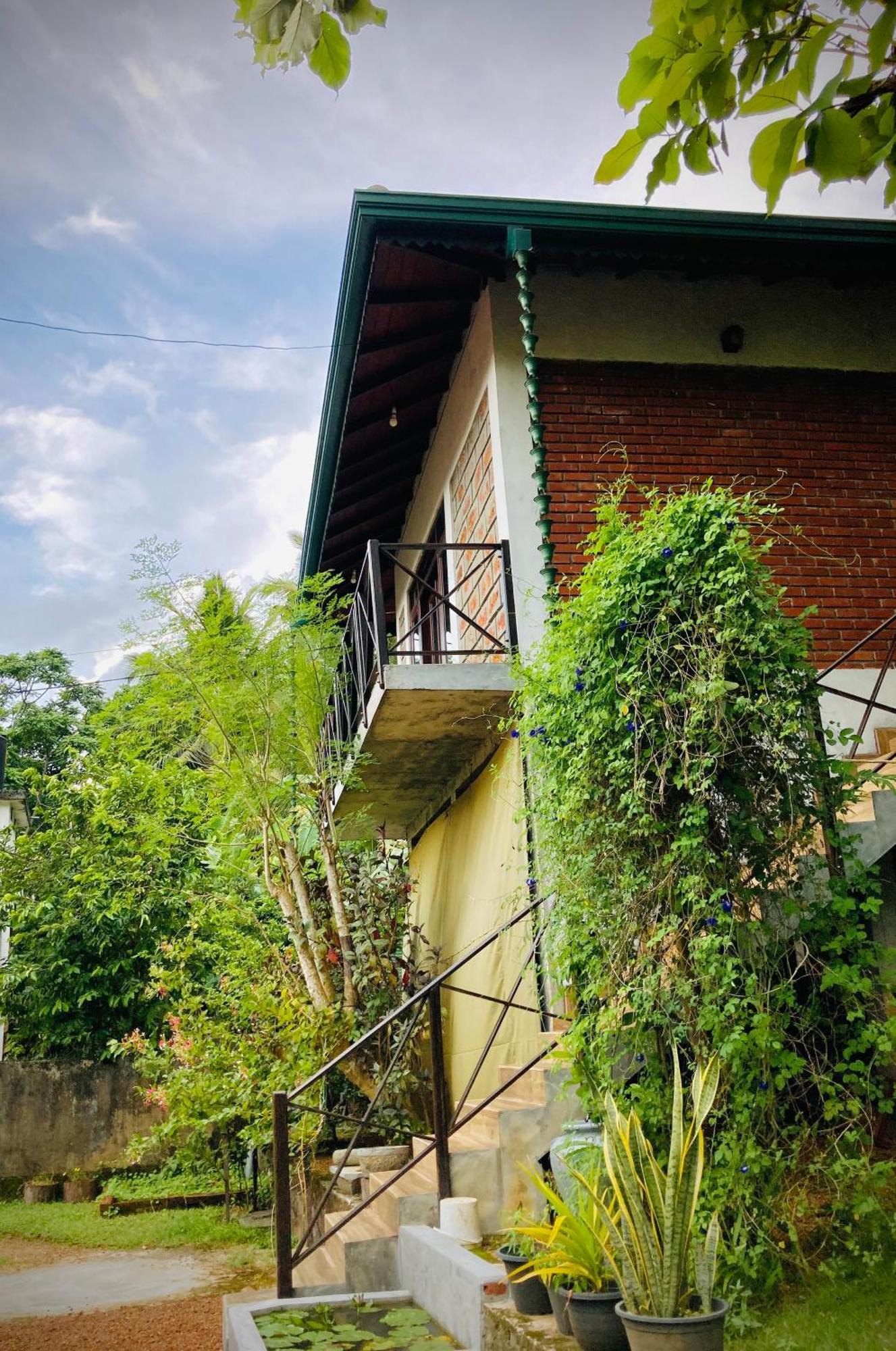Dosemo Cabana Induruwa Buitenkant foto